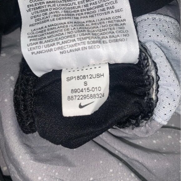 Nike Shorts Women's Size Small Black White Grey Spotted Star Lined Tempo Running - Picture 6 of 8